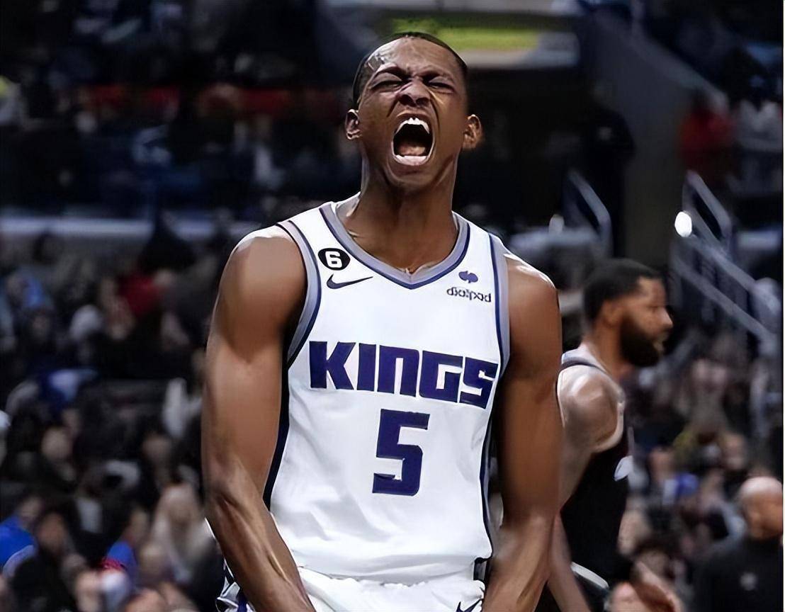 上海海港围绕葡超队长鼓劲风云突变萨克拉门托国王关键时刻单刀错失之后，里程碑夜新奥尔良鹈鹕造点机会 